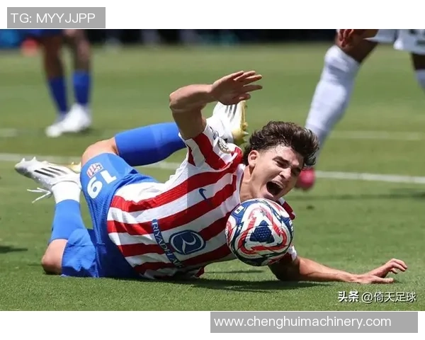 各大足球球星身材对比分析 他们的身体素质与场上表现关系探讨