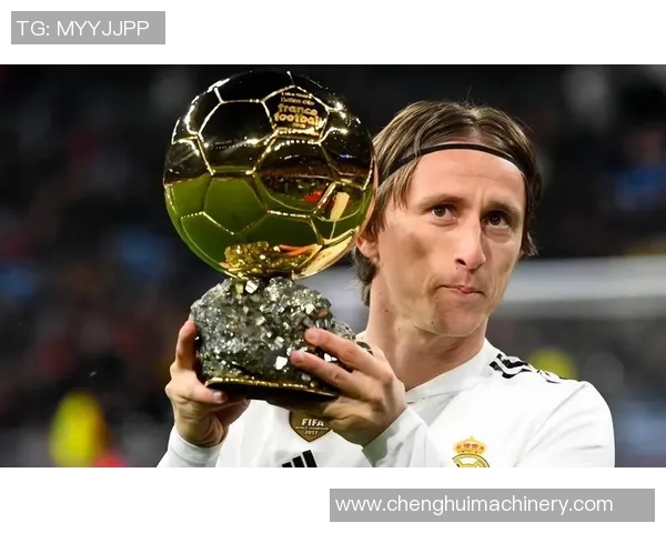 老派足球巨星回顾：从经典技艺到现代足坛的影响力分析