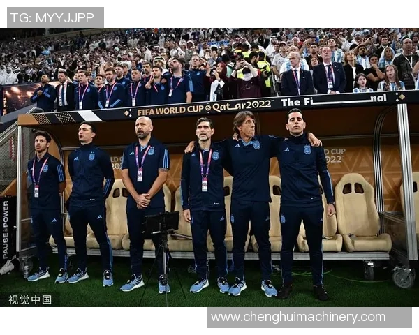 走进足球巨星奢华豪宅揭秘球星背后低调与辉煌生活